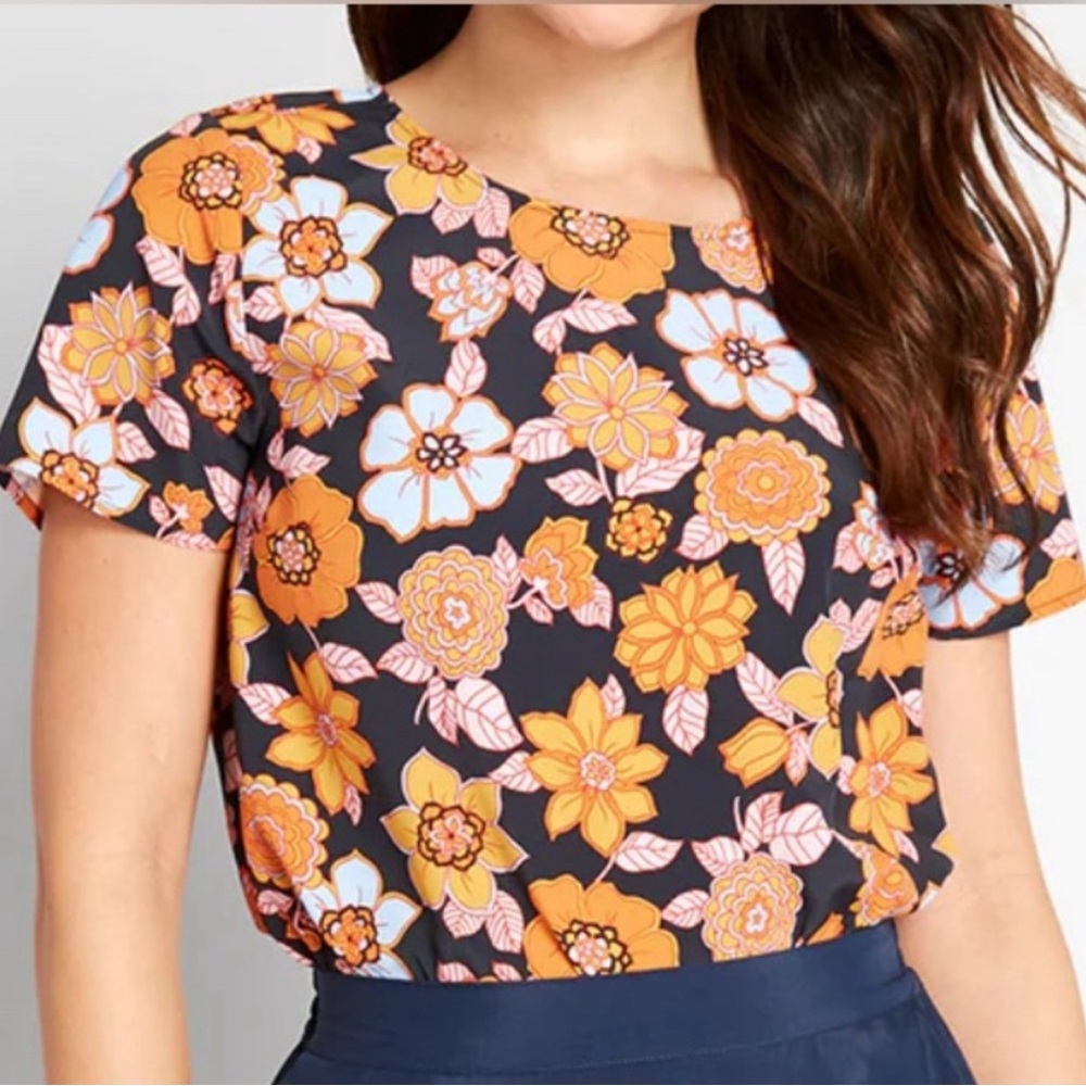 Modcloth Delightful Demeanor Top in Retro Floral